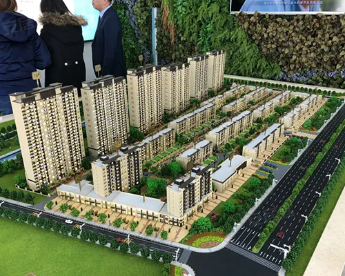 �L(zh��ng)���к�ʢ����E�^(q��)